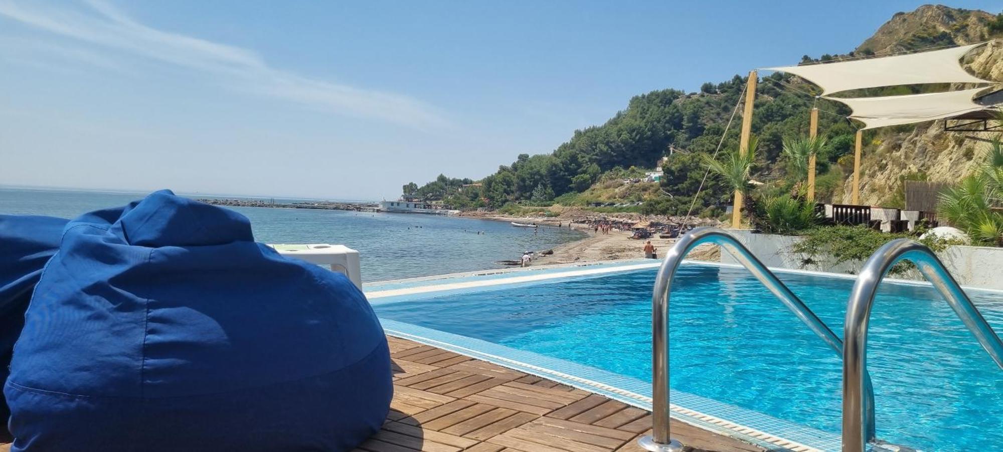 Sea&Sun&Sand Luxury Apartment In Durrës 외부 사진